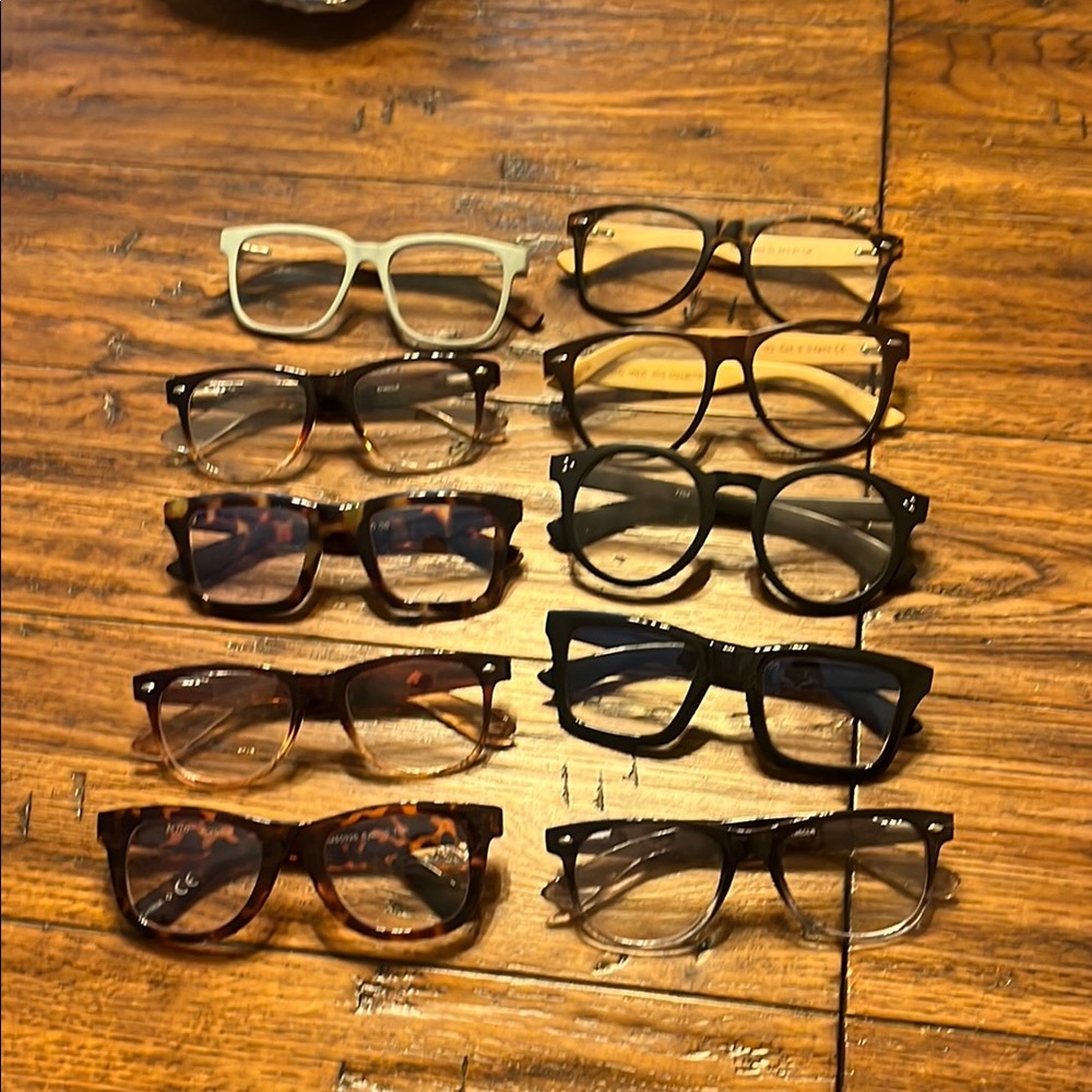 Modern Black and Brown Glasses Collection